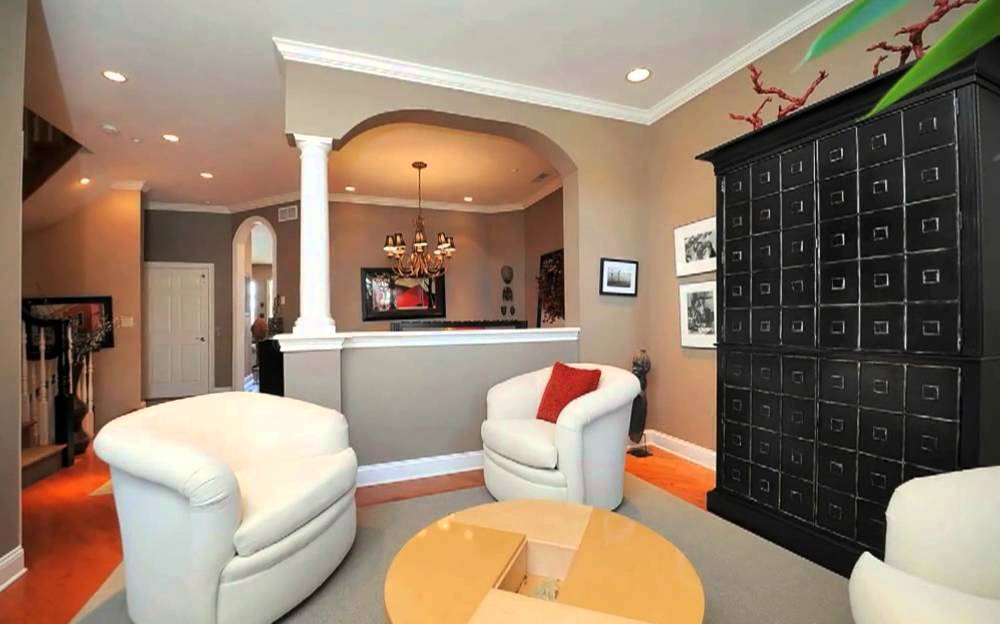 2 Carlyle Court, Weehawken, NJ 07086