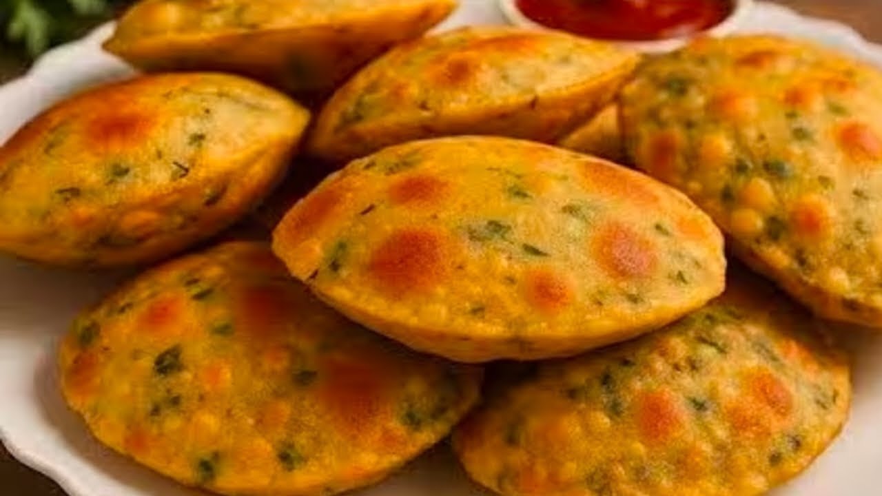 আটা আর সিদ্ধ আলু দিয়ে অতুলনীয় স্বাদের নাস্তা | পিঠা রেসিপি | Pitha Recipe Bangla | Mukta'S Kitchen