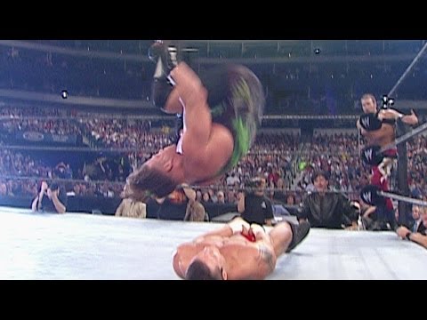 WWE Classics - Team Austin  vs Team Bischoff - Survivor Series 11/16/03