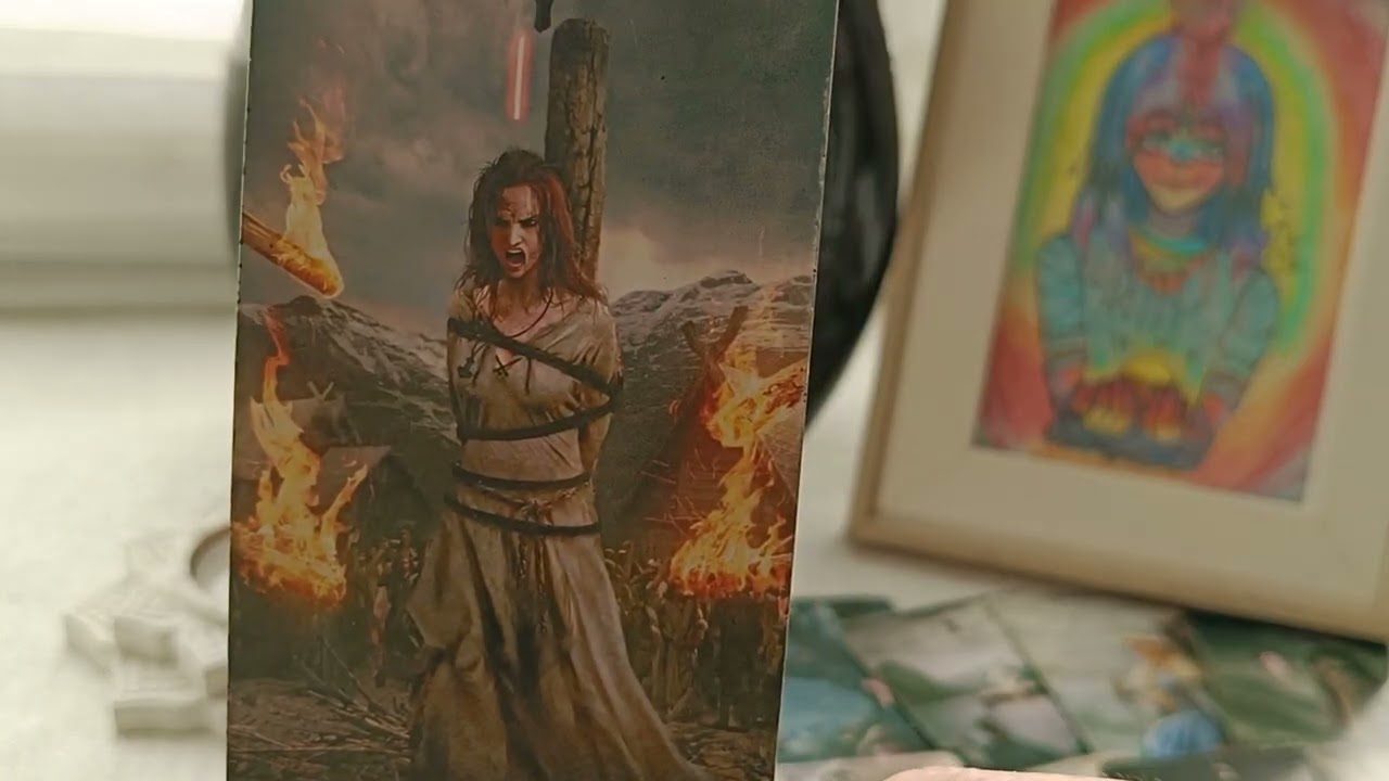 Таро для мужчин. БУДЕТ ЛИ ОНА ПРОЯВЛЯТЬСЯ ❓❓🤔 #таро #диагностикатаро #отливкавоском #tarot #расклад