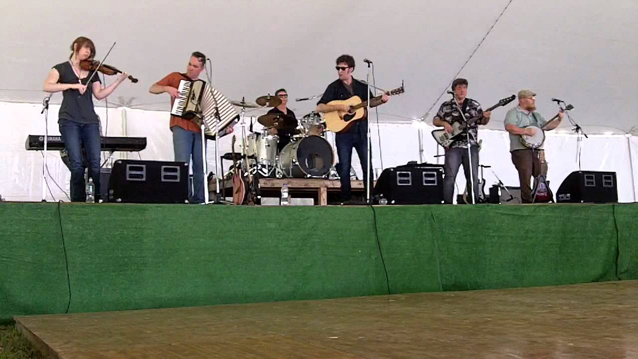 A Band of Rogues - Dirty Old Town - East Durham 2011