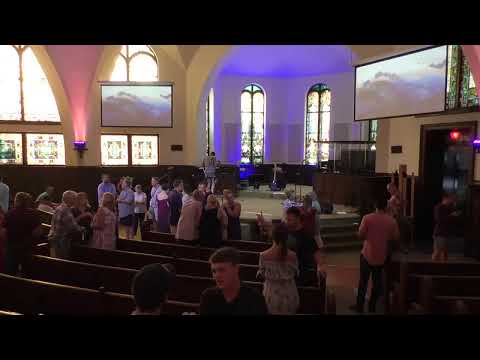 churchill yapımı Big House Church Live Stream