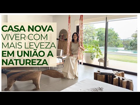 CASA ESPETACULAR - ELA ESCOLHEU VIVER EM UNIÃO À NATUREZA CERCADA DE BOAS ENERGIAS E CRIATIVIDADE