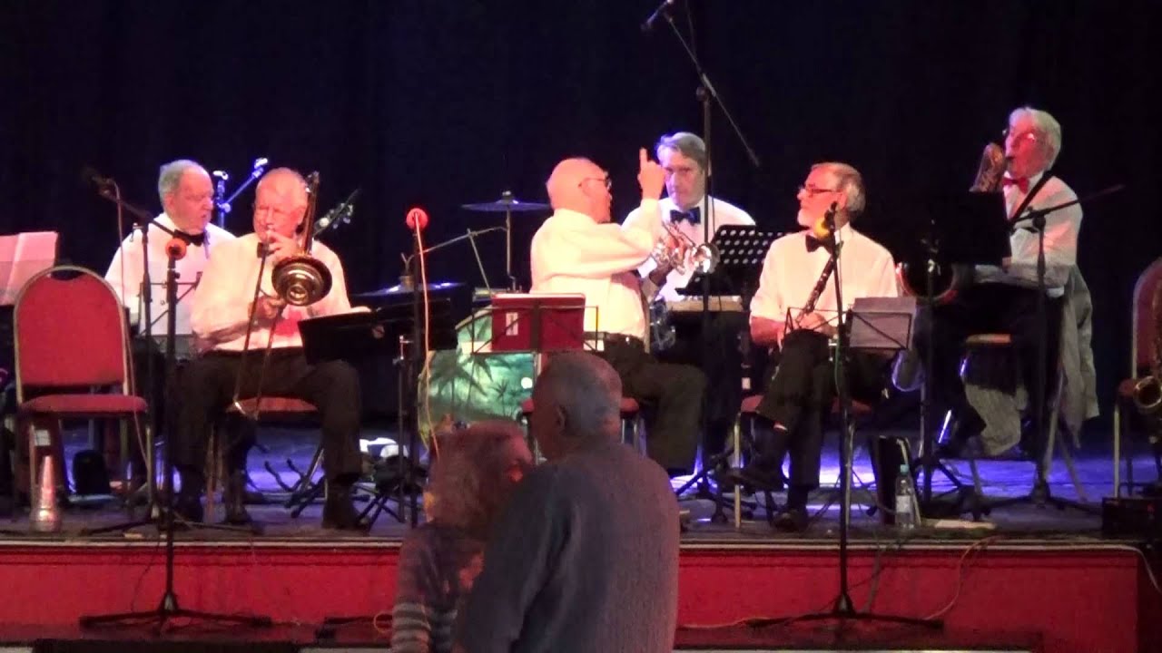 THE ARMSTRONG OLIVER WASHBOARD BAND AT PAKEFIELD NOVEMBER 2014 YouTube