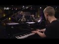 Capture de la vidéo Nigel Kennedy Quintet - Burghausen, Germany, 2009-03-18 (Full Concert)