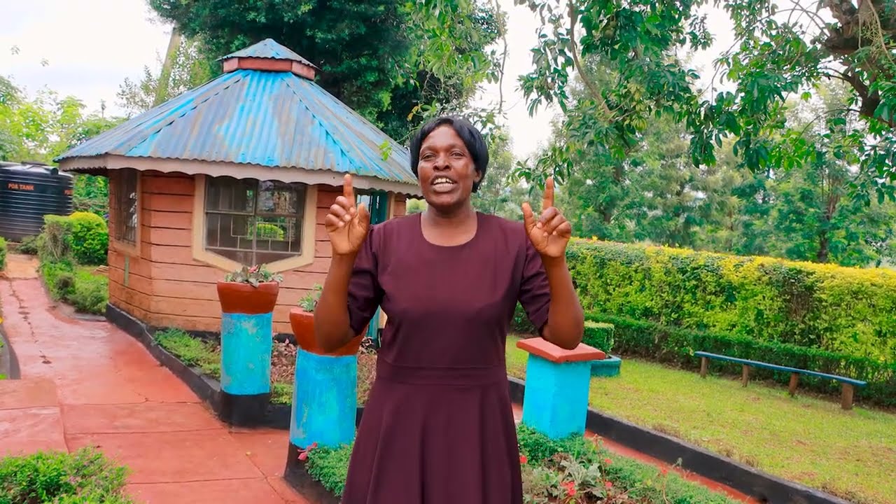 Mi korik chechang by mugenyi full gospel choir