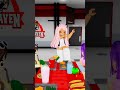 i just get so nervy at the school lunch table😅😋#robloxshorts #roblox
