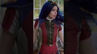 Descendants 3 - One Kiss - Sofia Carson, Dove Cameron, China Anne Mcclain