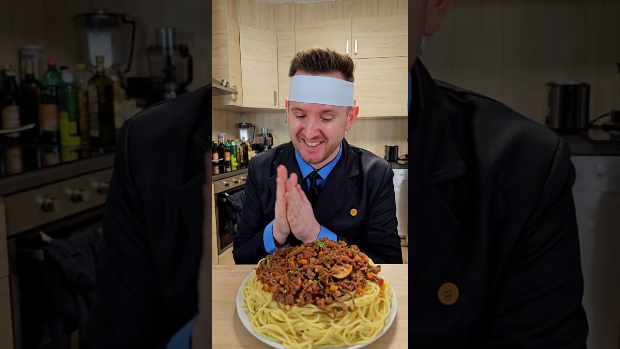 Spaghetti Bolognese 🍝 from Hunter x Hunter 