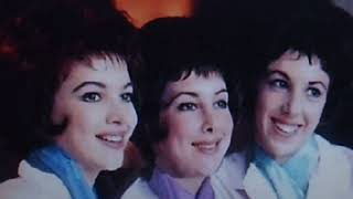 The Paris Sisters:  &quot;I Love How You Love Me&quot;  (1961)