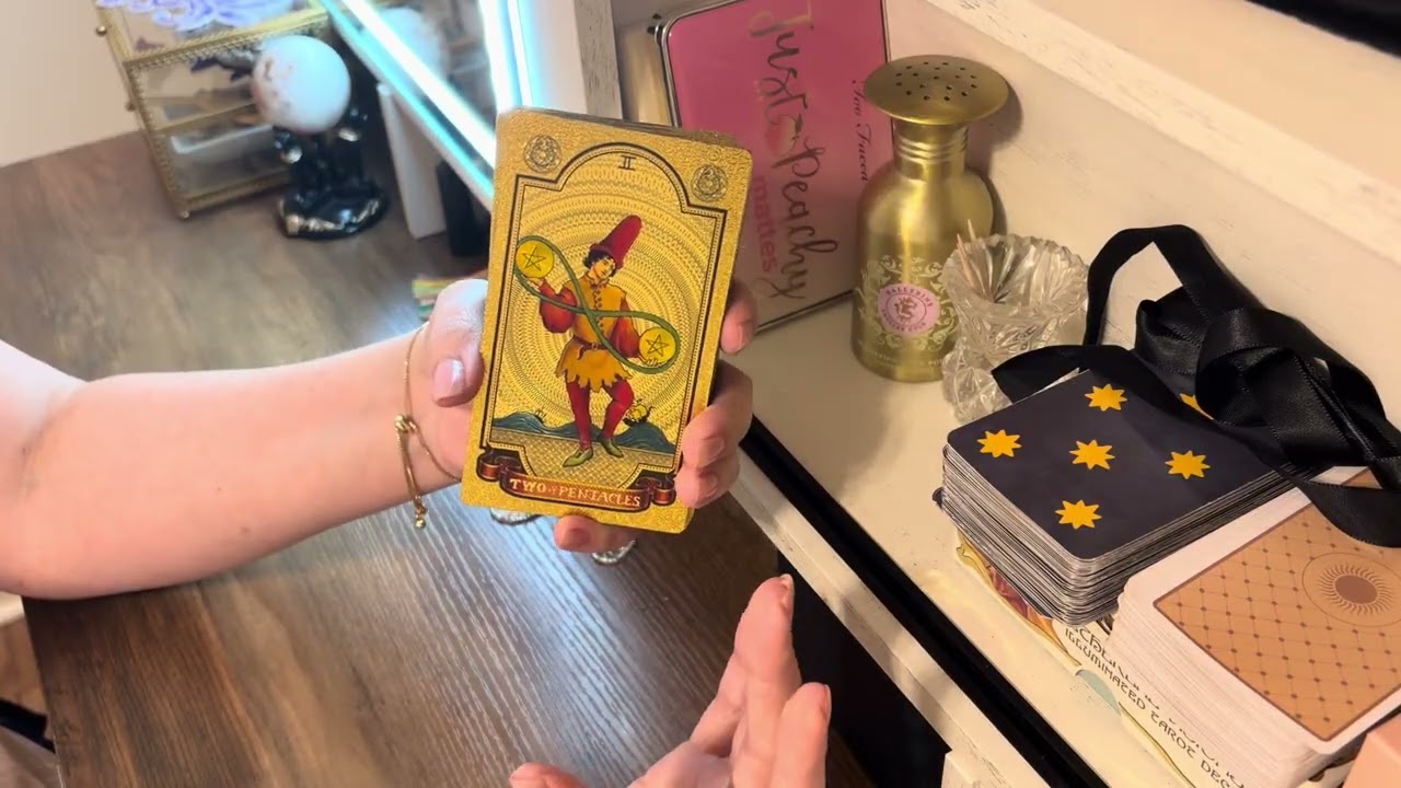 Down the rabbit hole you’re a 💎 #tarot #tarotreading #tarotreader #spiritualhealing #oracle #happy 