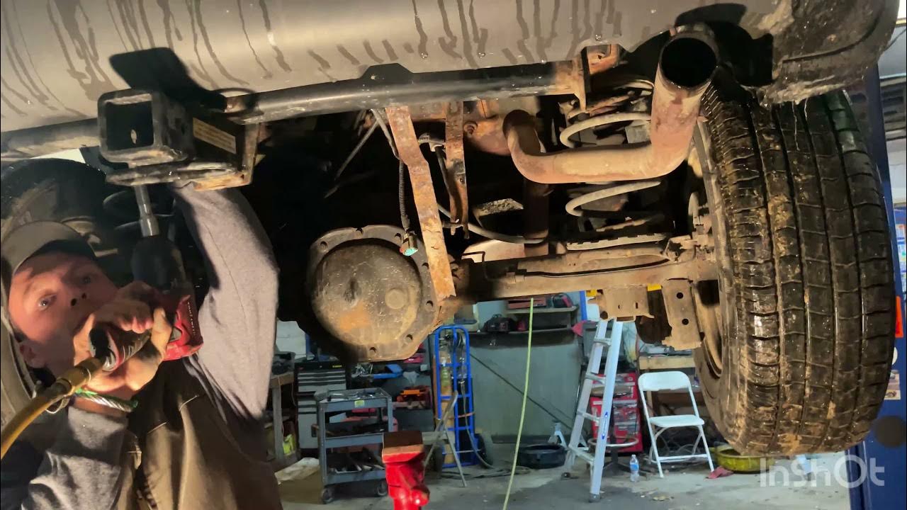 Replace gas tank/fuel pump Jeep Liberty YouTube