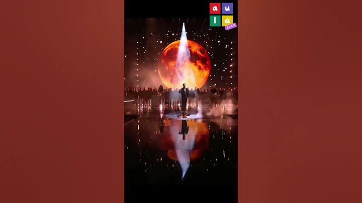 Alex Warren - "Ordinary" Live | 2025 American Music Awards Performance Clip