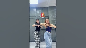 "Lấy cây kim may đồ" #tiktokdance #cocaodanceclass #trend #muoncuaanhlambo#xuhuongtiktok