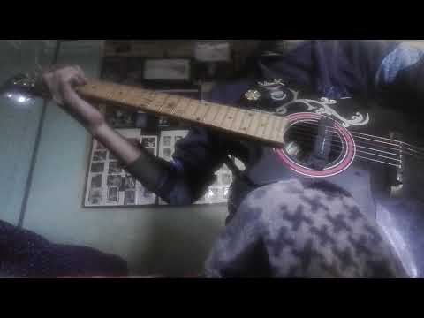 Improvising on an E Major Mellow Backing track that I stumbled on YouTube