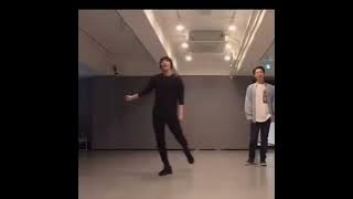 EXO🖤 Xumin (Behind the scene Dance Practice) 'Don't Go'...