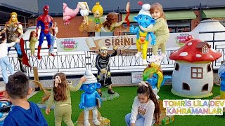 Dev Şi̇ri̇nlerle Buluştuk Spi̇derman , Demi̇r Adam Dev Kahramanlarla Buluştu Funy Kids Video