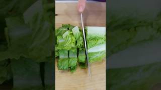 Easily Cut Lettuce For Salads Like This