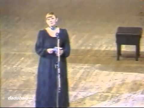 სოფიკო ჭიაურელი - ბავშვობას