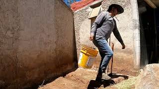 Construyendo en Mexico  Los avances hasta hoy  27 de Marzo  Preparando los Cimientos del Gallinero