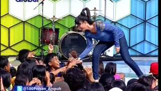 ZASKIA Live At 100% Ampuh (13-12-2012) Courtesy GLOBAL TV