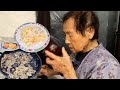 What 93 y/o Grandma Kinoe Cooks for Dinner | Mapo Eggplant & Soup