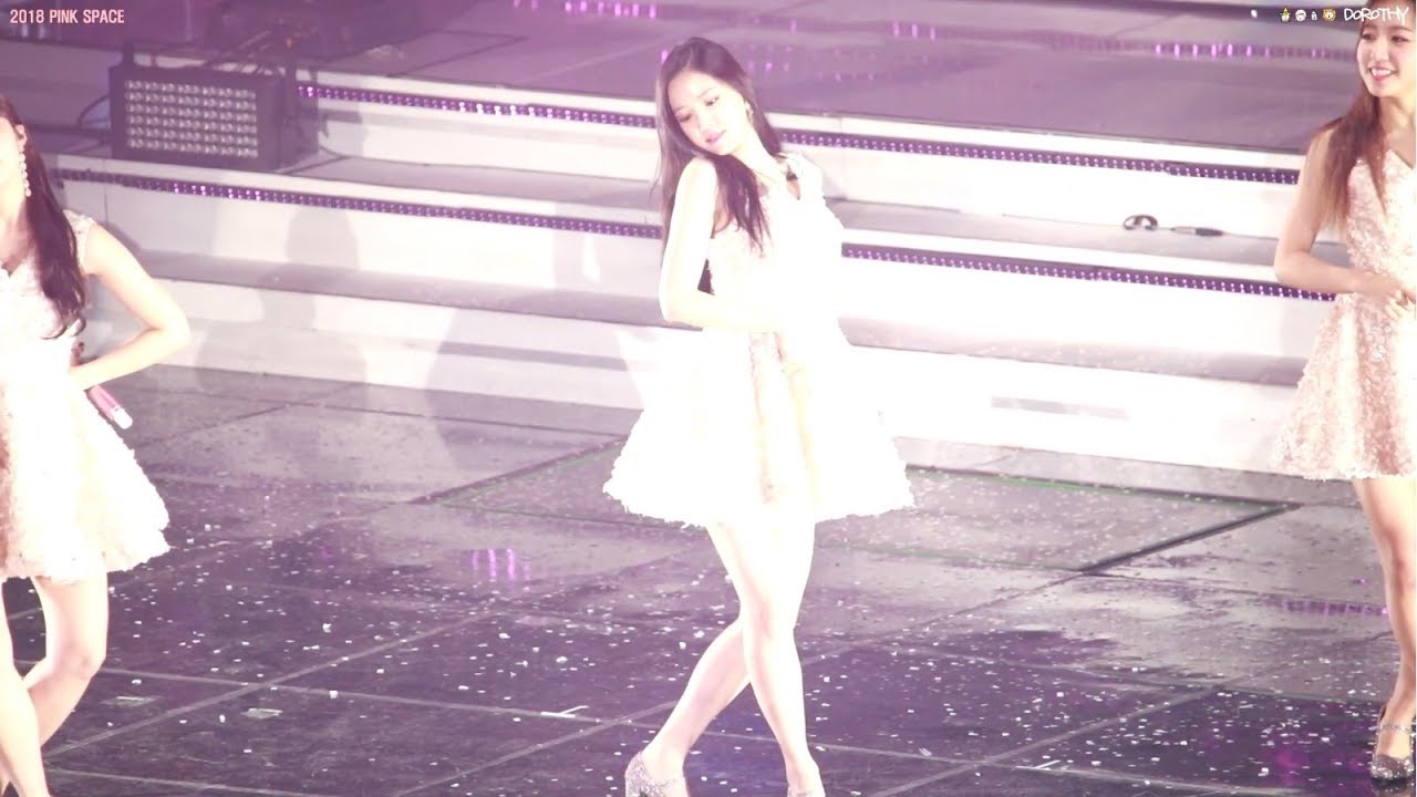 180113 PINK SPACE_ LUV 나은 직캠 by DOROTHY