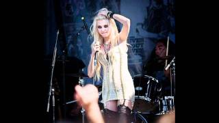 Video thumbnail of "The Pretty Reckless - Factory Girl"