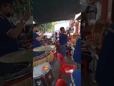 แห่ประยุกต์ ฟ้อนเจ้า | ถ้างานบ่ใหญ่จิง…ลุงจะไม่โยก!! | เพชรพยอม