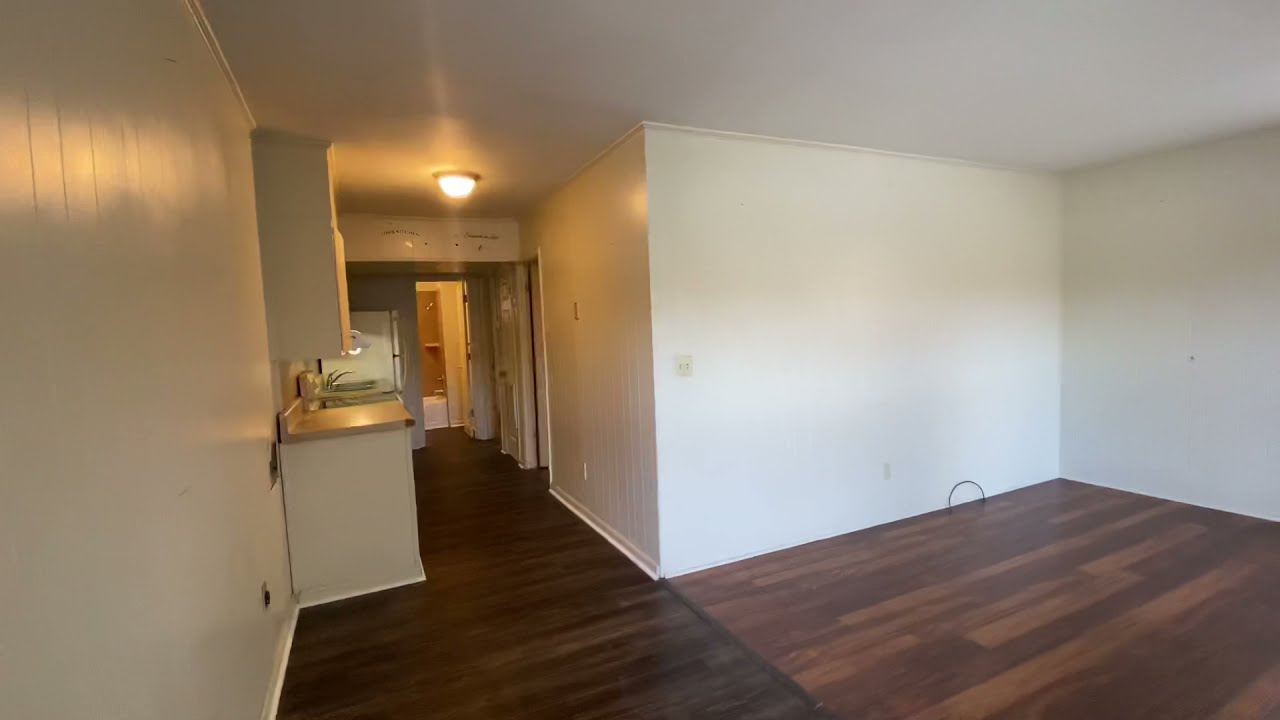 1200 Avondale Apt 54, Altavista, VA 24517