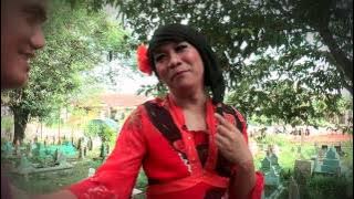 KELAKAR BETOK,  Banci Almunium YAI & WAYA2