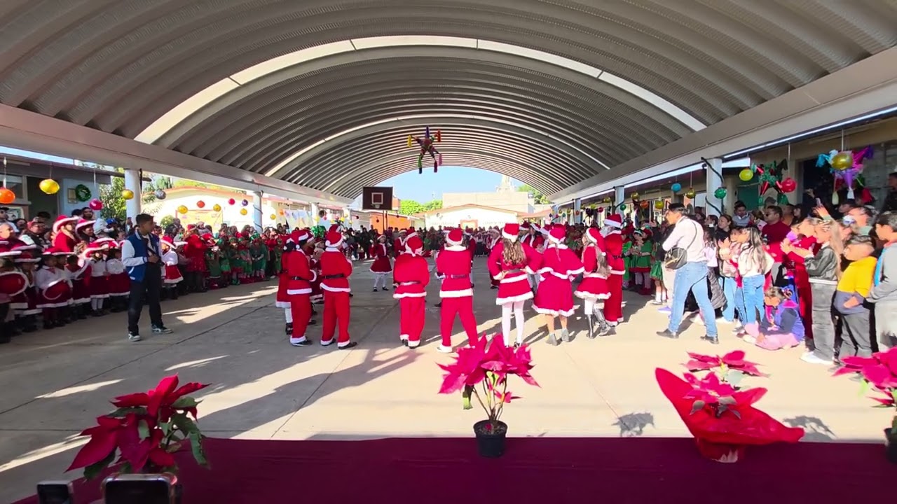 Bailable santa claus 5 grado 