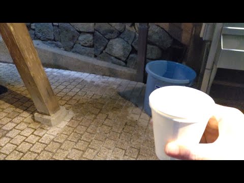 狭井神社の薬井戸（御神水）