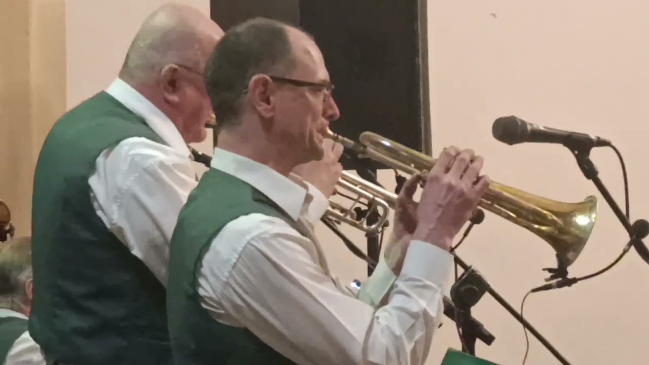 Babouci Ples v Zahájí. Píseň :Tam daleko tam za mořem- druhá část. 16.2 2025