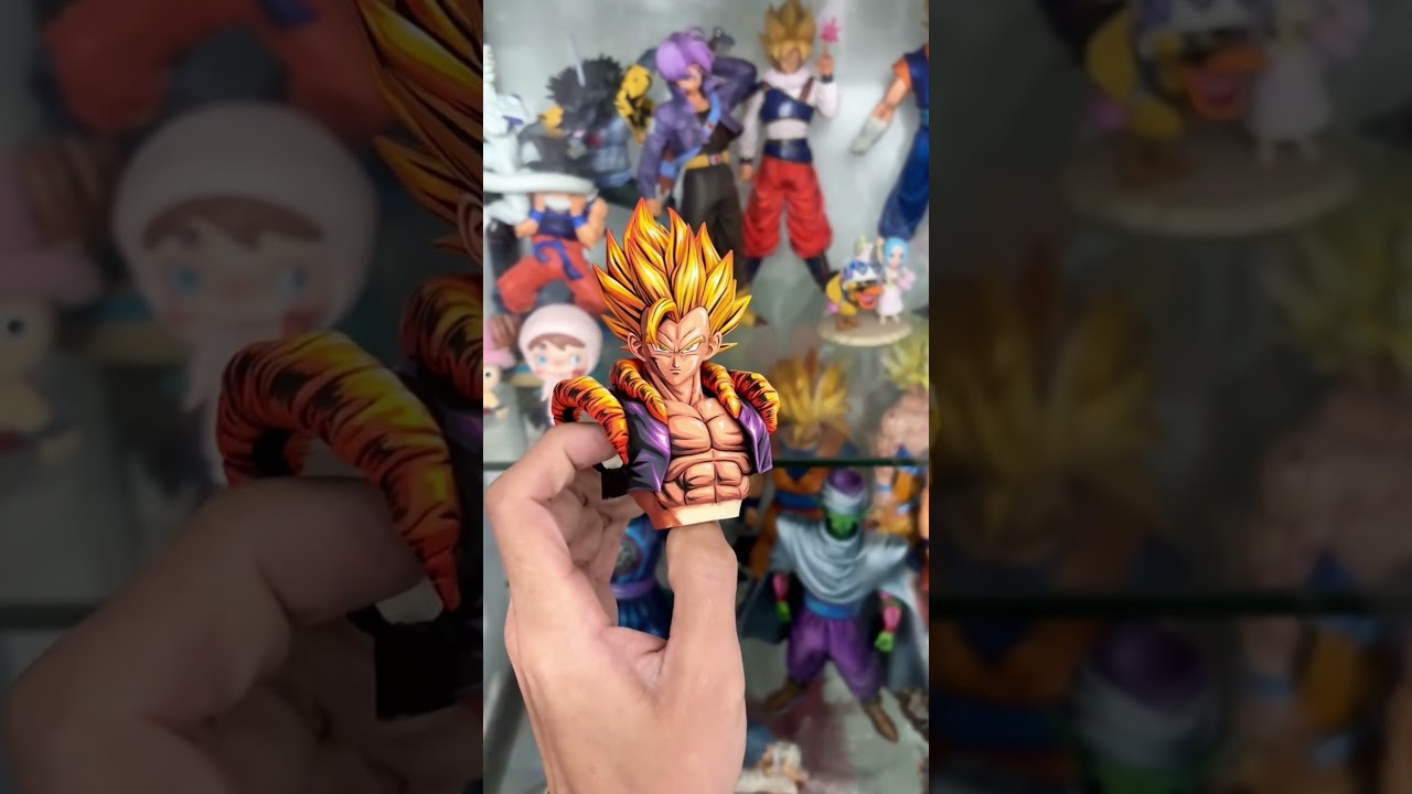repaint dbz figure in 2d style 