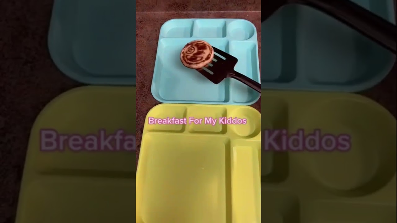 Loaded Pancake Breakfast Sandwiches 