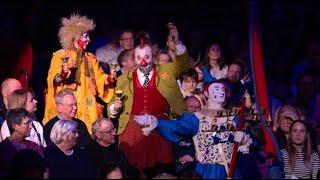 Aga-boom in Circus Roncalli, Jingle Bells