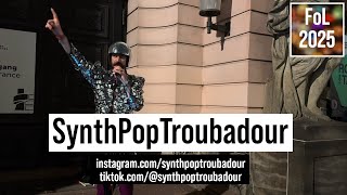 15.10.2025 Berlin Can I Get A Hoya? - Synth Pop Troubadour Stephen Taylor Festival Of Lights