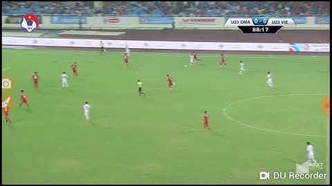 Cú dứt điểm kinh hoàg của Tiền vệ Phan Văn Đức, lập nên kì tich