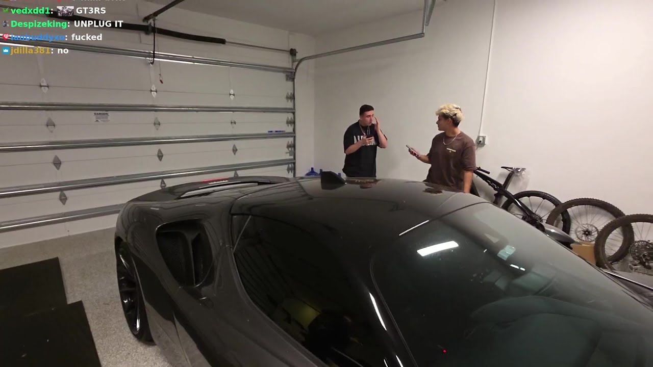 StableRonaldo & Lacy Shocked seeing xQc's Ferrari SSF90 for The First Time