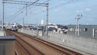 南海電鉄松ノ浜駅で1000系1007F普通和歌山市行き入線シーン（2020年8月9日日曜日）携帯電話で撮影