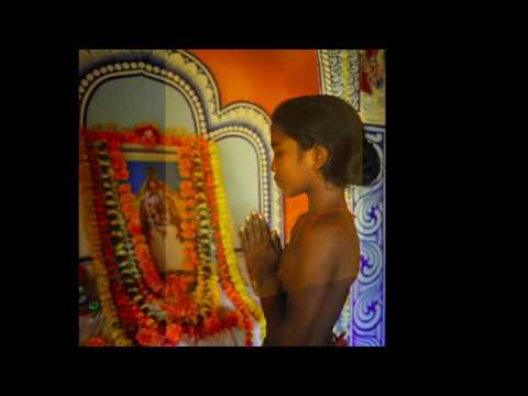 GOTIPUA : the sacred dancers of Lord Krishna (JF M...