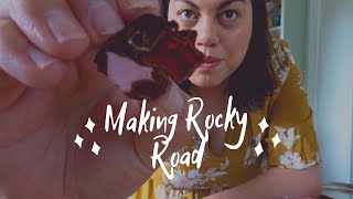 Vlogmas Day Sixteen | Making Rocky Road @TinanaDIY