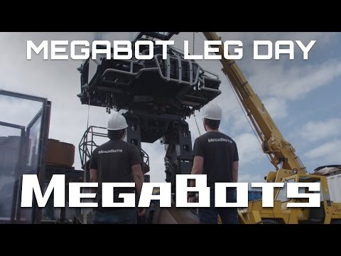 Video till MegaBots testar benen på sin jätterobot