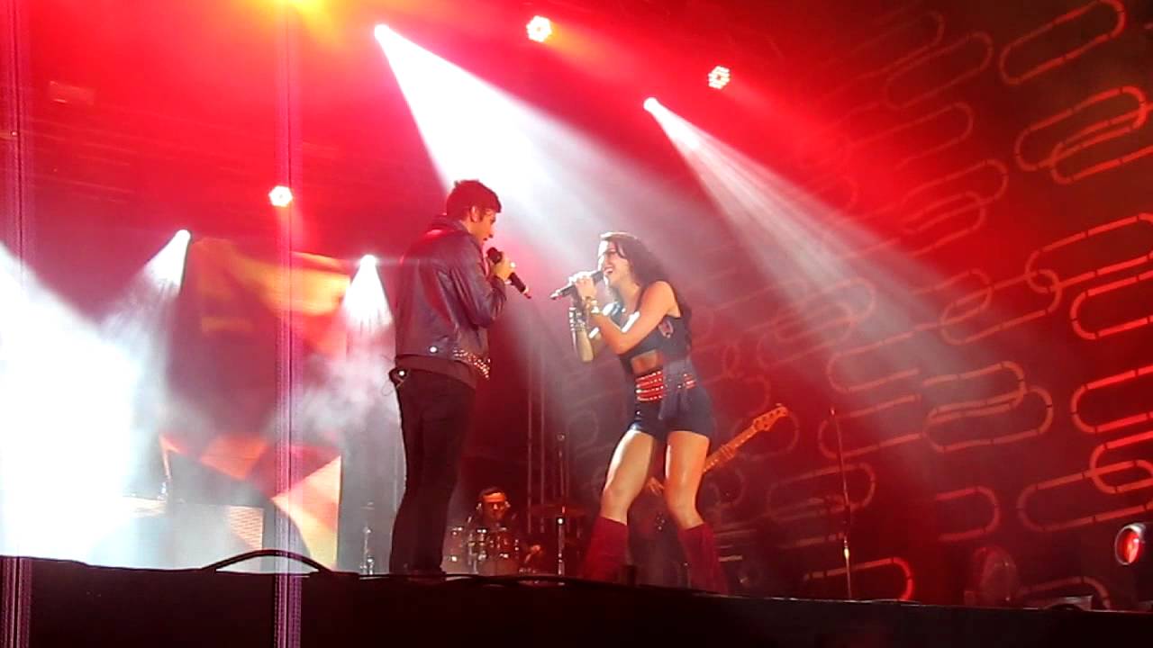 Quando Estou do Seu Lado - Rebeldes ao vivo em Feira de Santana