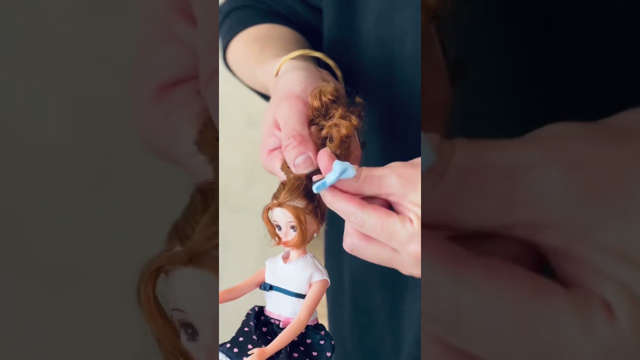 【#shorts 】湿気の多い日の癖毛はポニーテールとリボンで可愛くアレンジ🎀