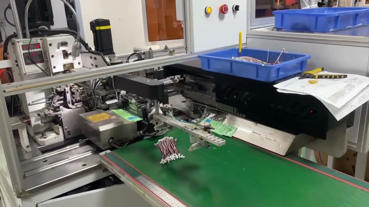 【台灣製造】全自動打穿端子機台實機操作