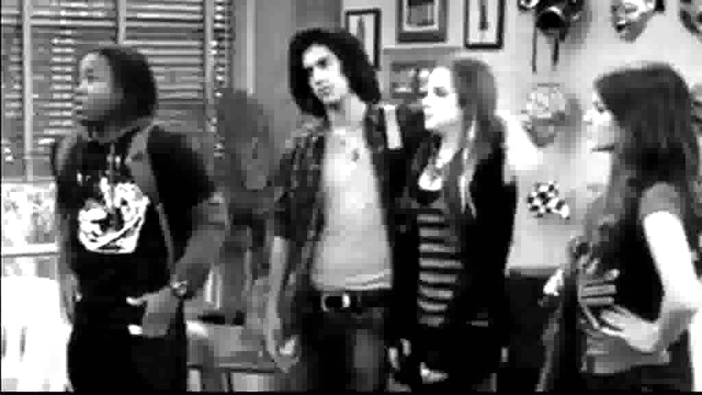 Beck/Jade- Set Fire To The Rain