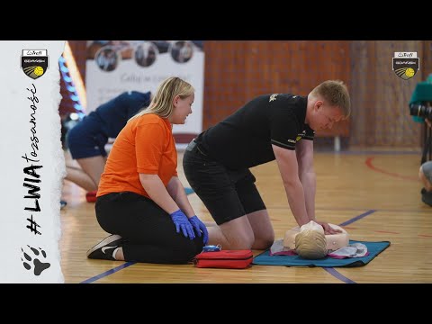 Warsztaty z pierwszej pomocy w IV LO - siatkarska młodzież przeszkolona | Trefl Gdańsk