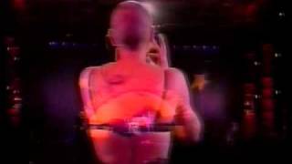 Sinéad Oconnor-Irish Ways And Irish Laws Live Chile4